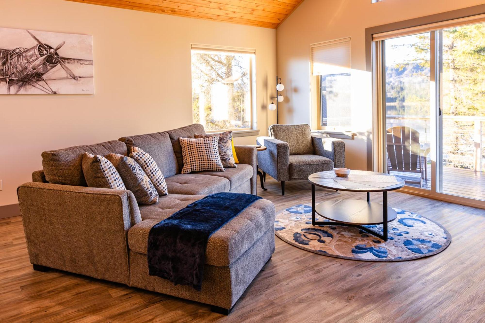 Lakeshore Lodging Suites Homer Dış mekan fotoğraf